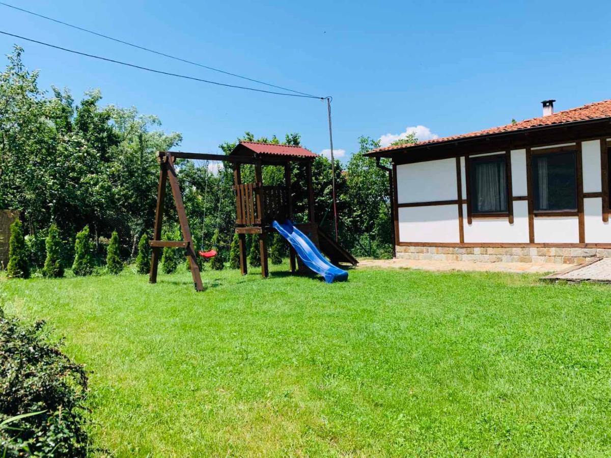 Villa Kashtata Resilovo المظهر الخارجي الصورة